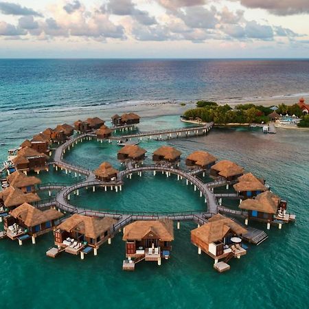 Sandals Royal Caribbean All Inclusive Resort & Private Island - Couples Only Montego Bay Exteriör bild